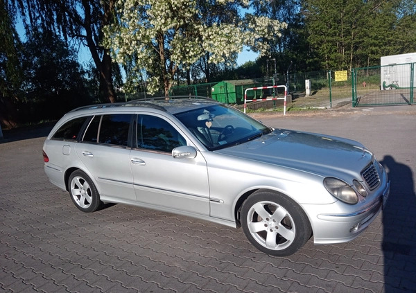 Mercedes-Benz Klasa E cena 16000 przebieg: 382000, rok produkcji 2003 z Śrem małe 137